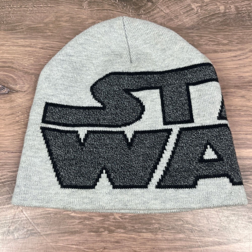 H&M Star Wars Beanie Kids 8-12Y Grey Logo Knit Hat 02476740